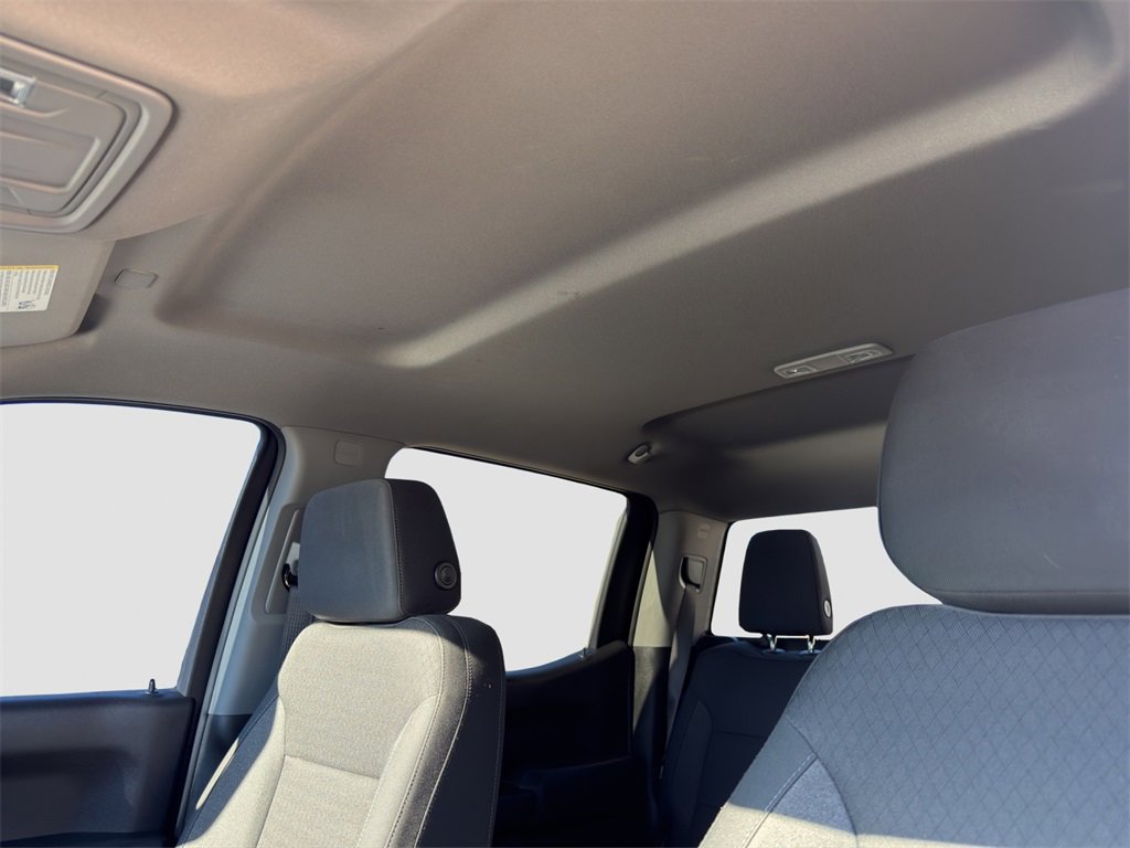 Used 2023 Chevrolet Silverado 1500 Custom image 8