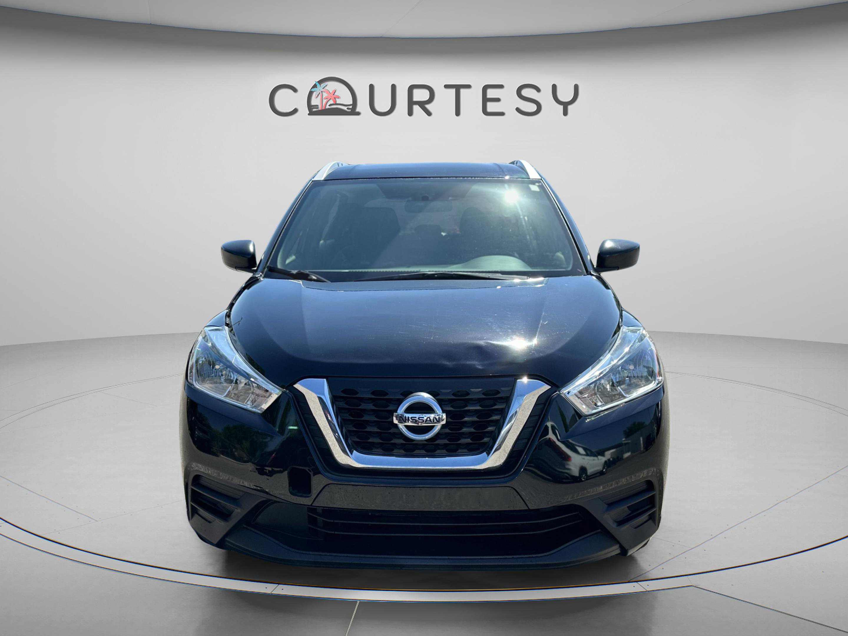 Used 2018 Nissan Kicks S FWD image 14