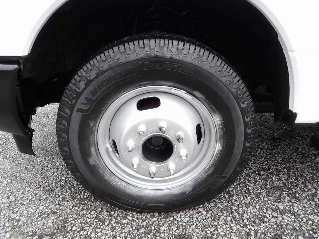 Used 2018 Ford F350 XL w/ Power Equipment Group RWD image 55