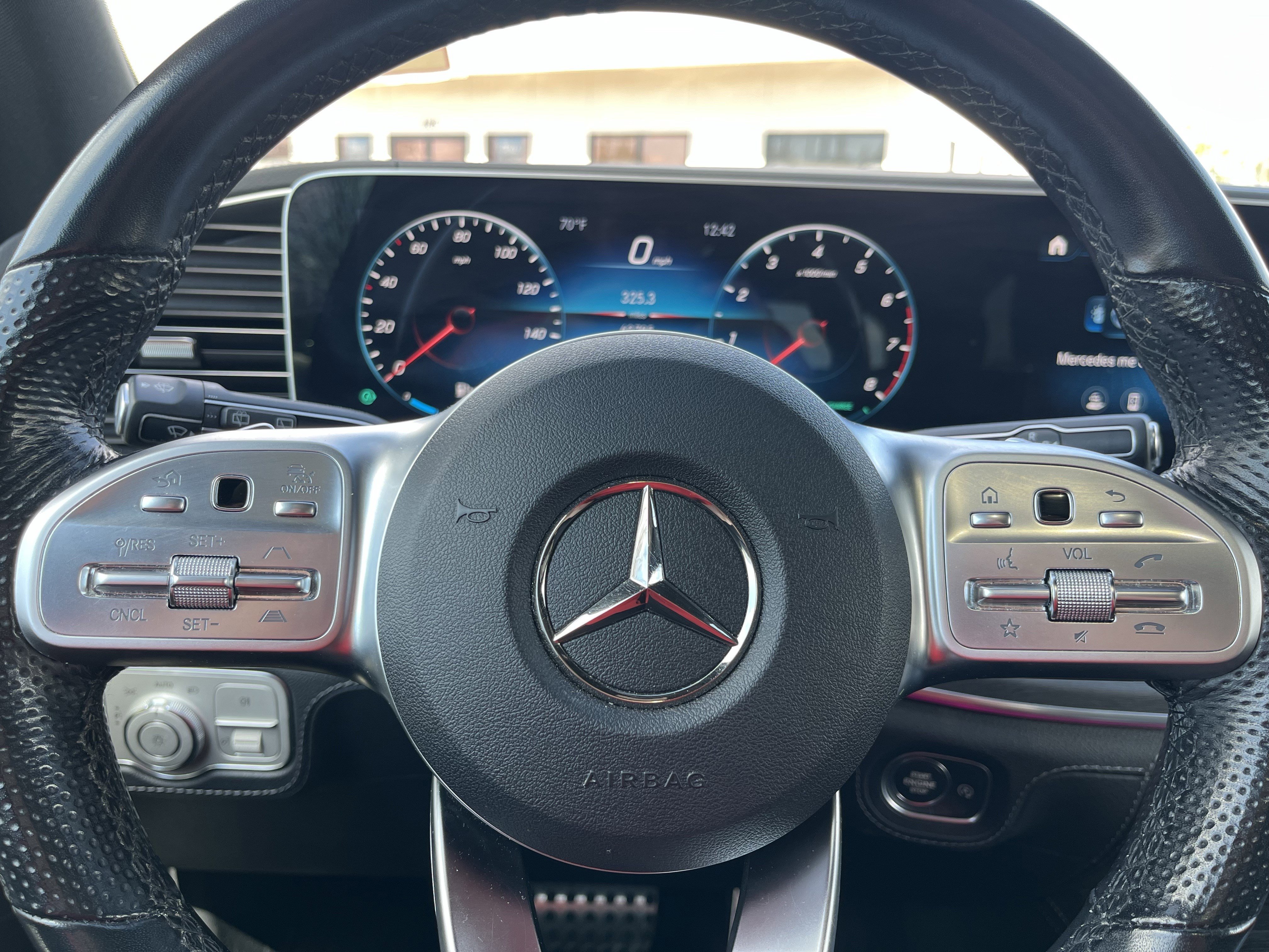 Used 2021 Mercedes-Benz GLS 580 4MATIC image 12