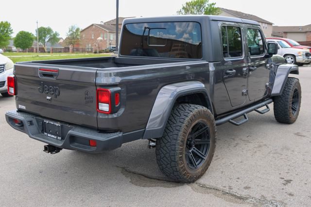 Used 2023 Jeep Gladiator Willys image 6