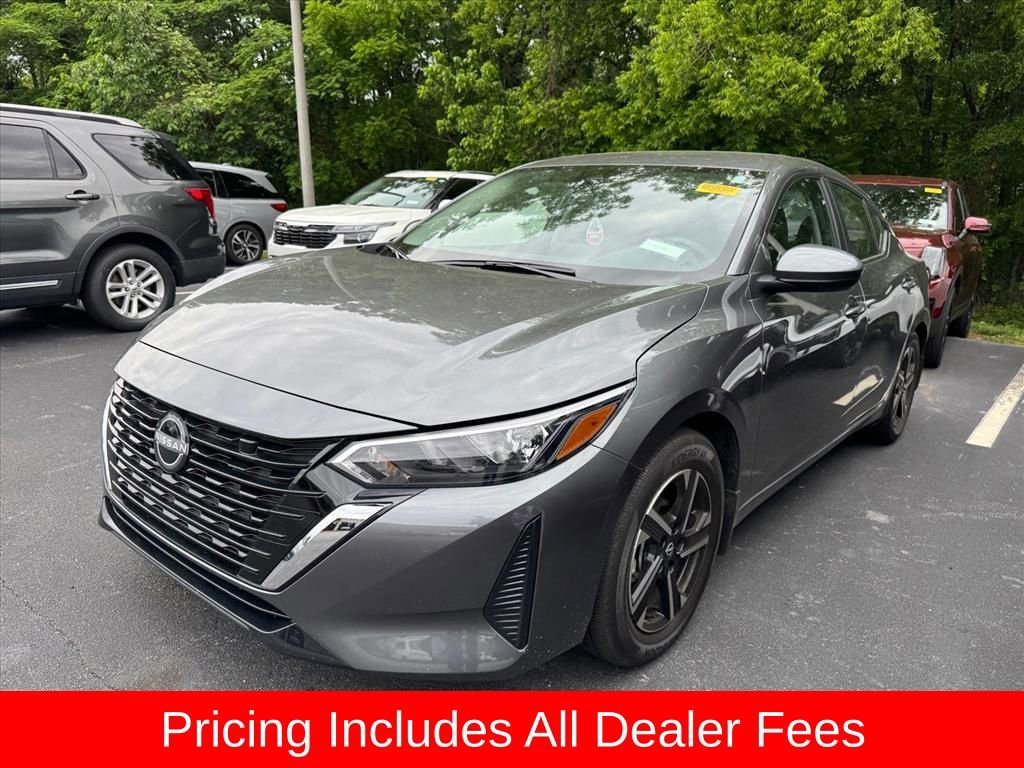 Used 2025 Nissan Sentra SV w/ Trunk Package FWD image 9