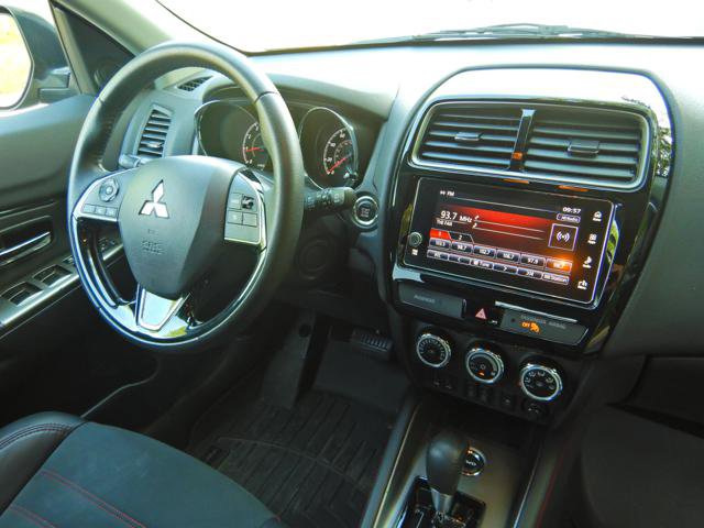 Used 2019 Mitsubishi Outlander Sport GT AWD/4WD image 5