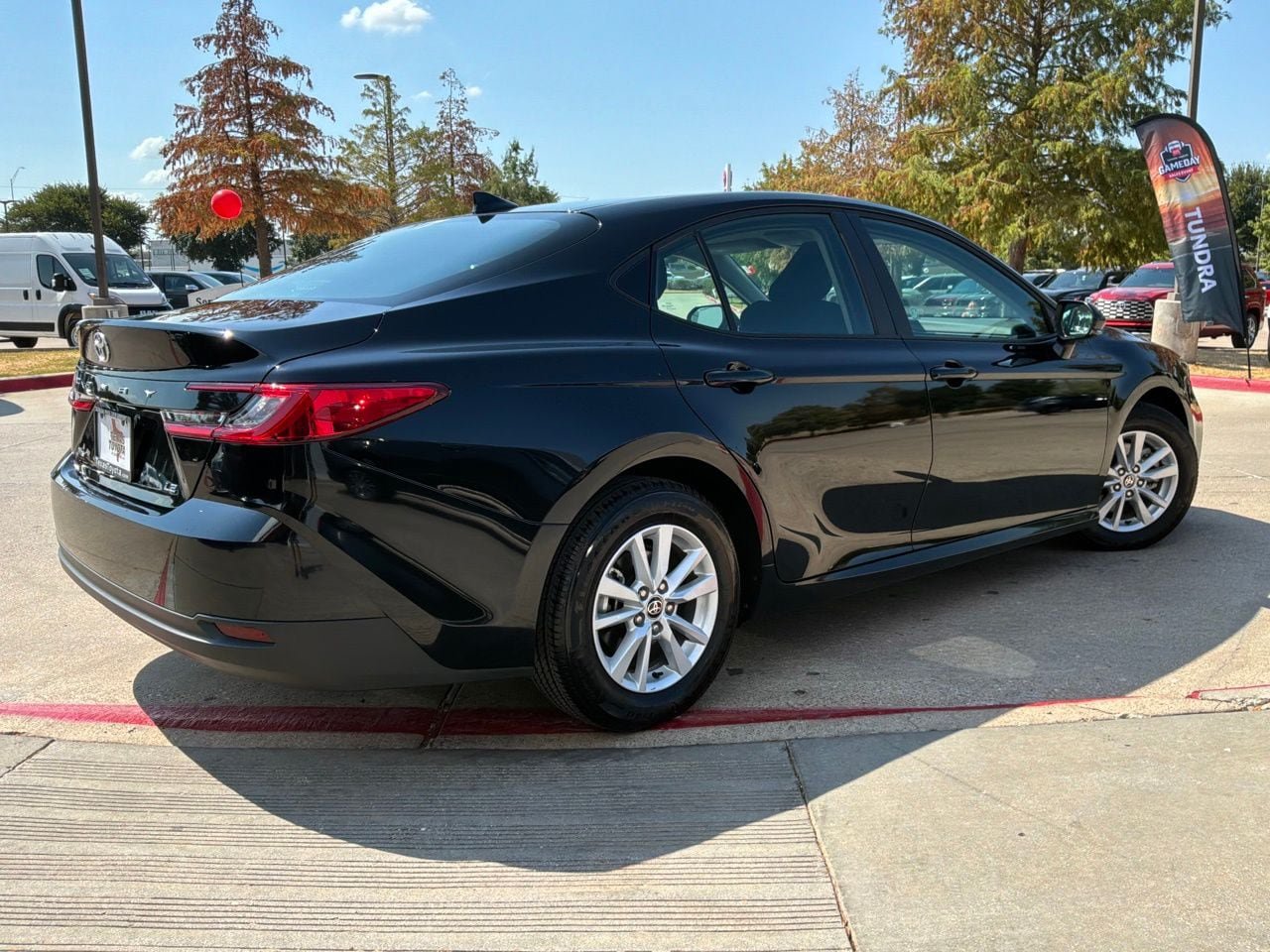 Used 2026 Toyota Camry LE FWD image 6