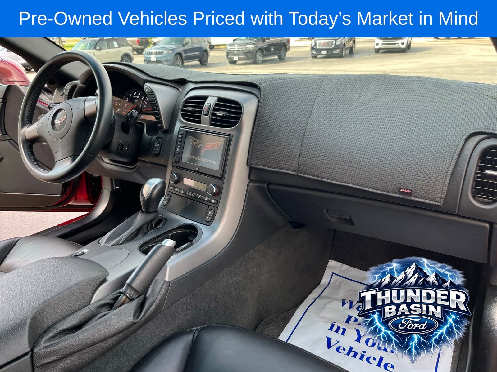 Used 2006 Chevrolet Corvette Coupe w/ Preferred Equipment Group RWD image 22