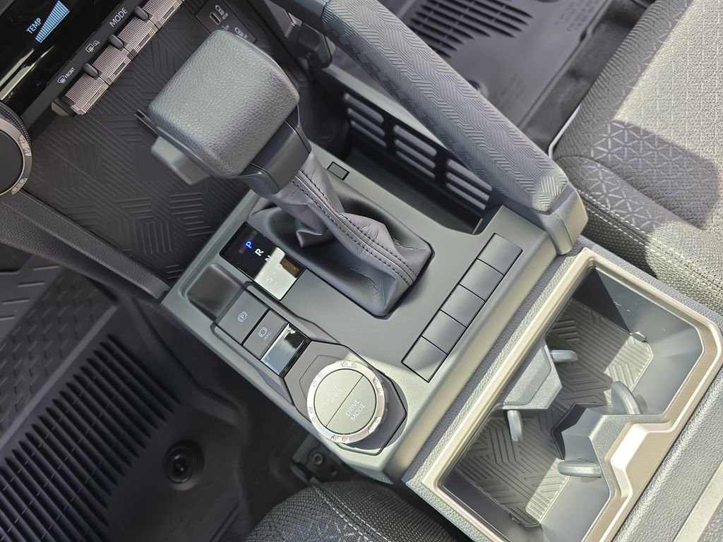 Used 2025 Toyota 4Runner SR5 image 24