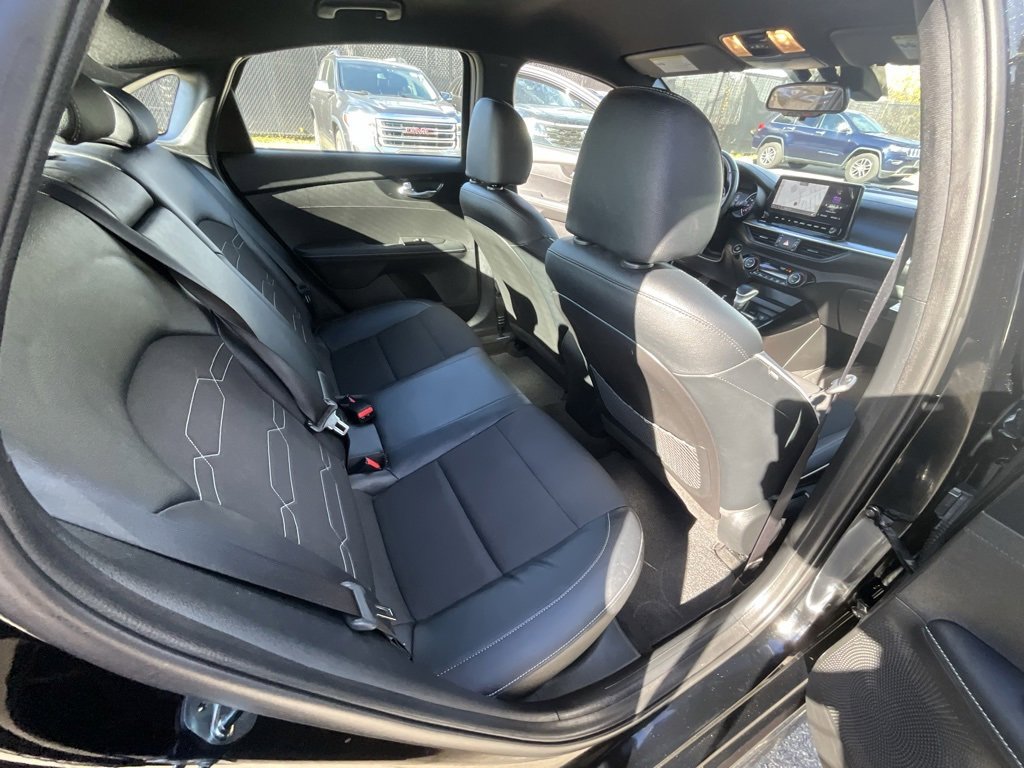 Used 2023 Kia Forte GT-Line image 27