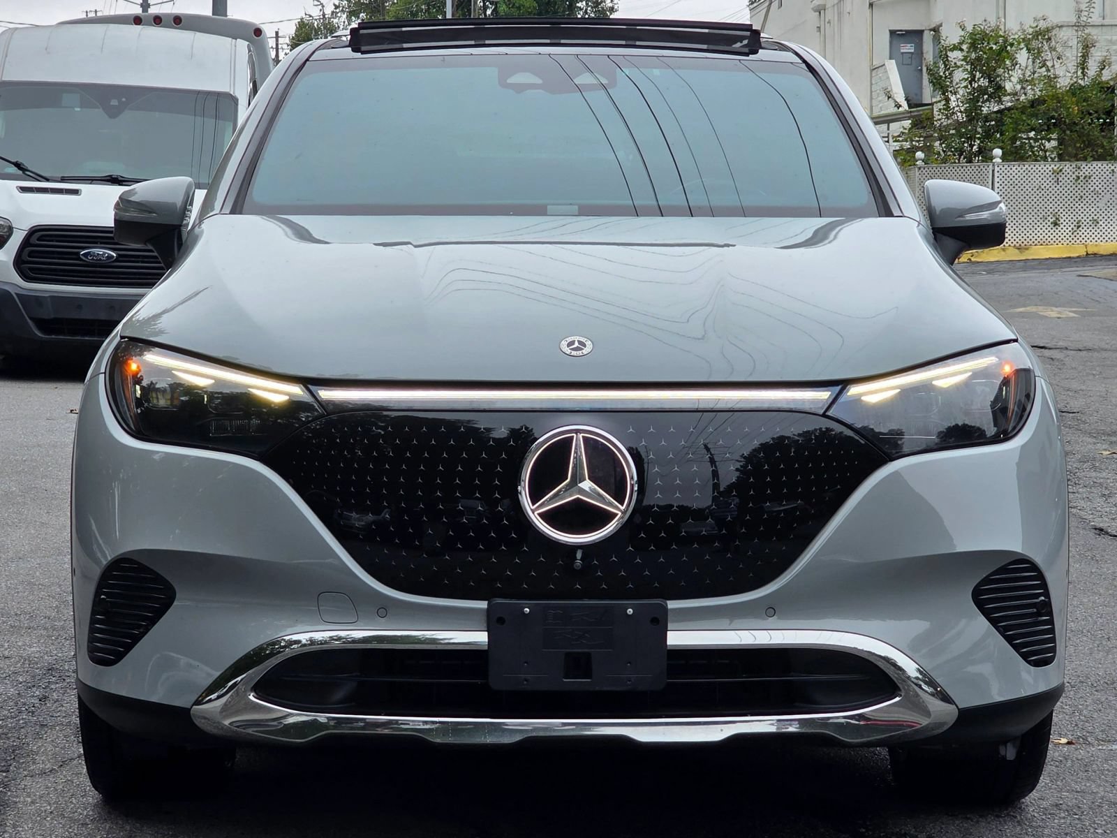 Used 2023 Mercedes-Benz EQE 350+ 4MATIC SUV w/ Exclusive Trim Package image 10
