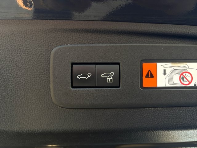 Used 2025 Toyota Land Cruiser w/ Premium Package AWD/4WD image 37