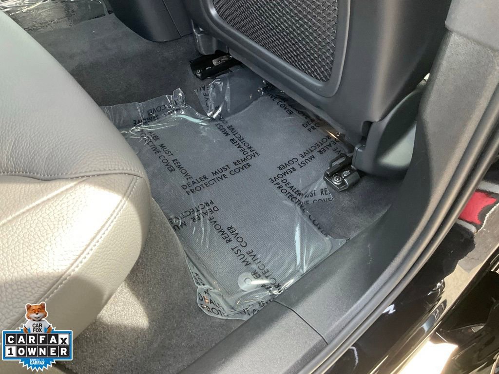 Used 2025 Volvo XC60 B5 Plus image 50