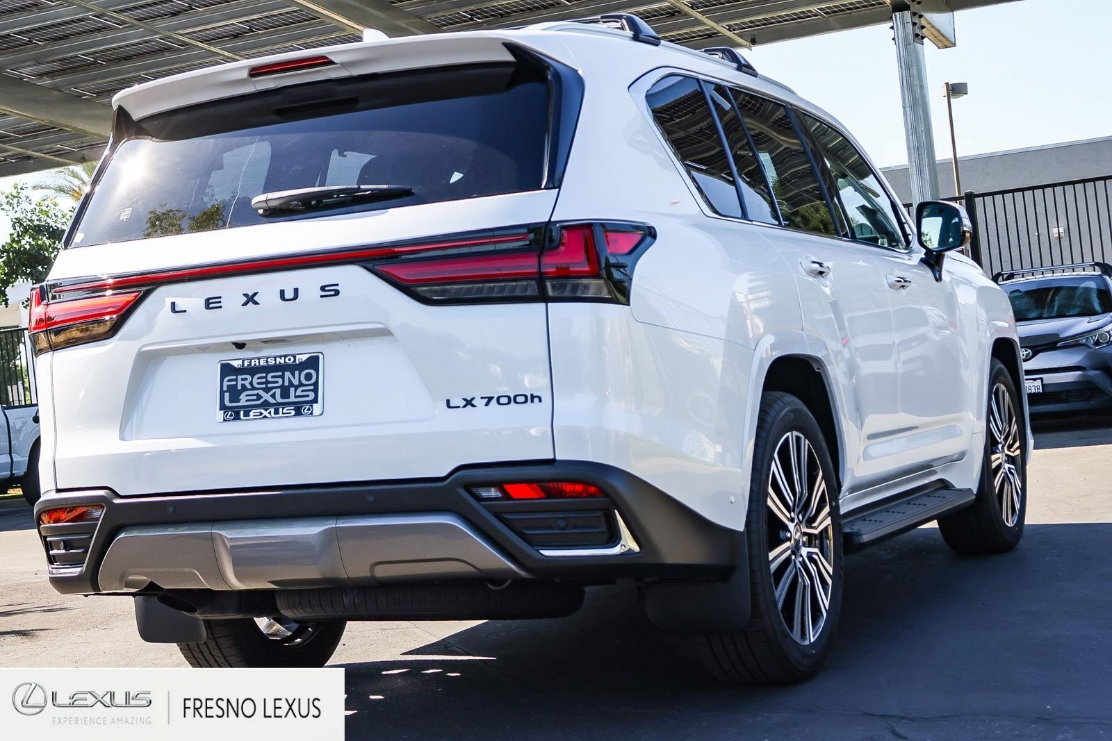 New 2026 Lexus LX 700h Luxury AWD/4WD image 6