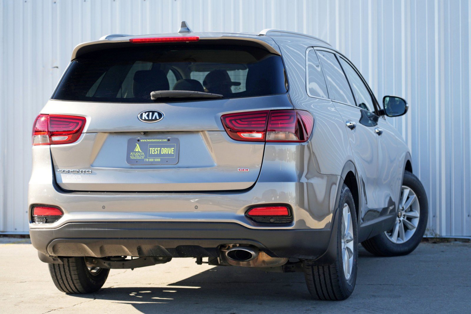 Used 2019 Kia Sorento LX w/ LX Convenience Package image 4