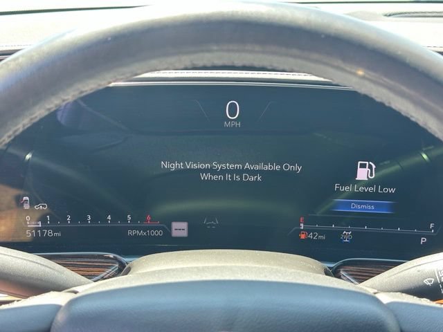 Certified 2021 Cadillac Escalade ESV Premium Luxury w/ Driver Assist Tech Package AWD/4WD image 21