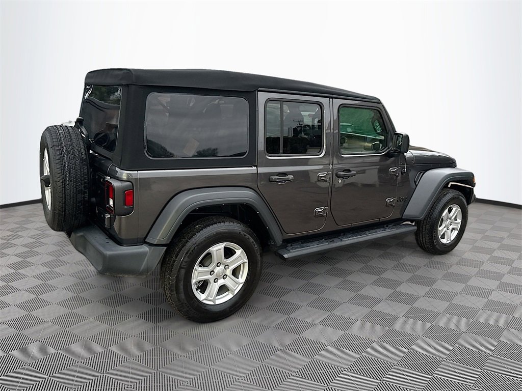 Used 2023 Jeep Wrangler Sport S image 6