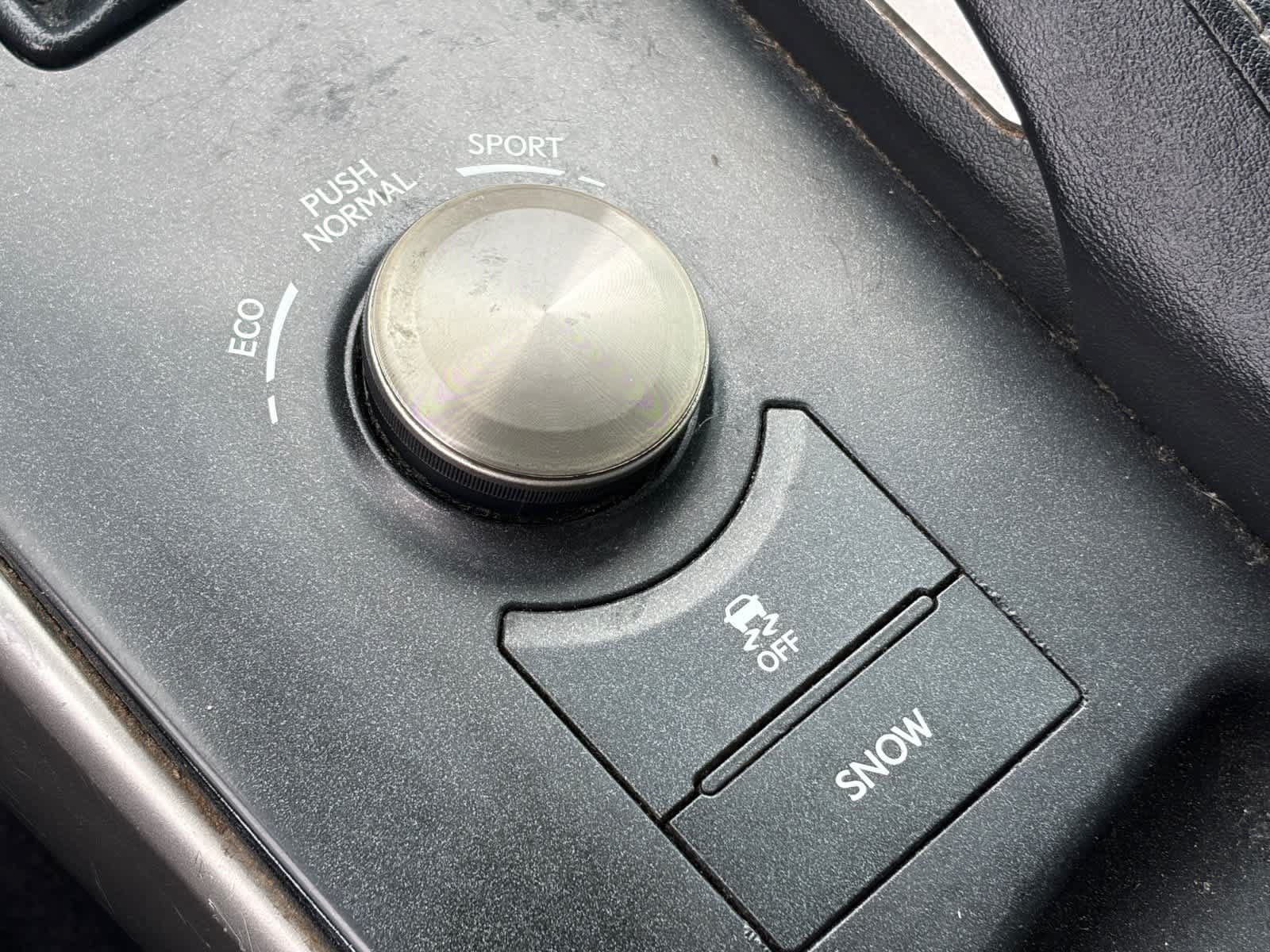 Used 2018 Lexus IS 300 F Sport RWD image 28