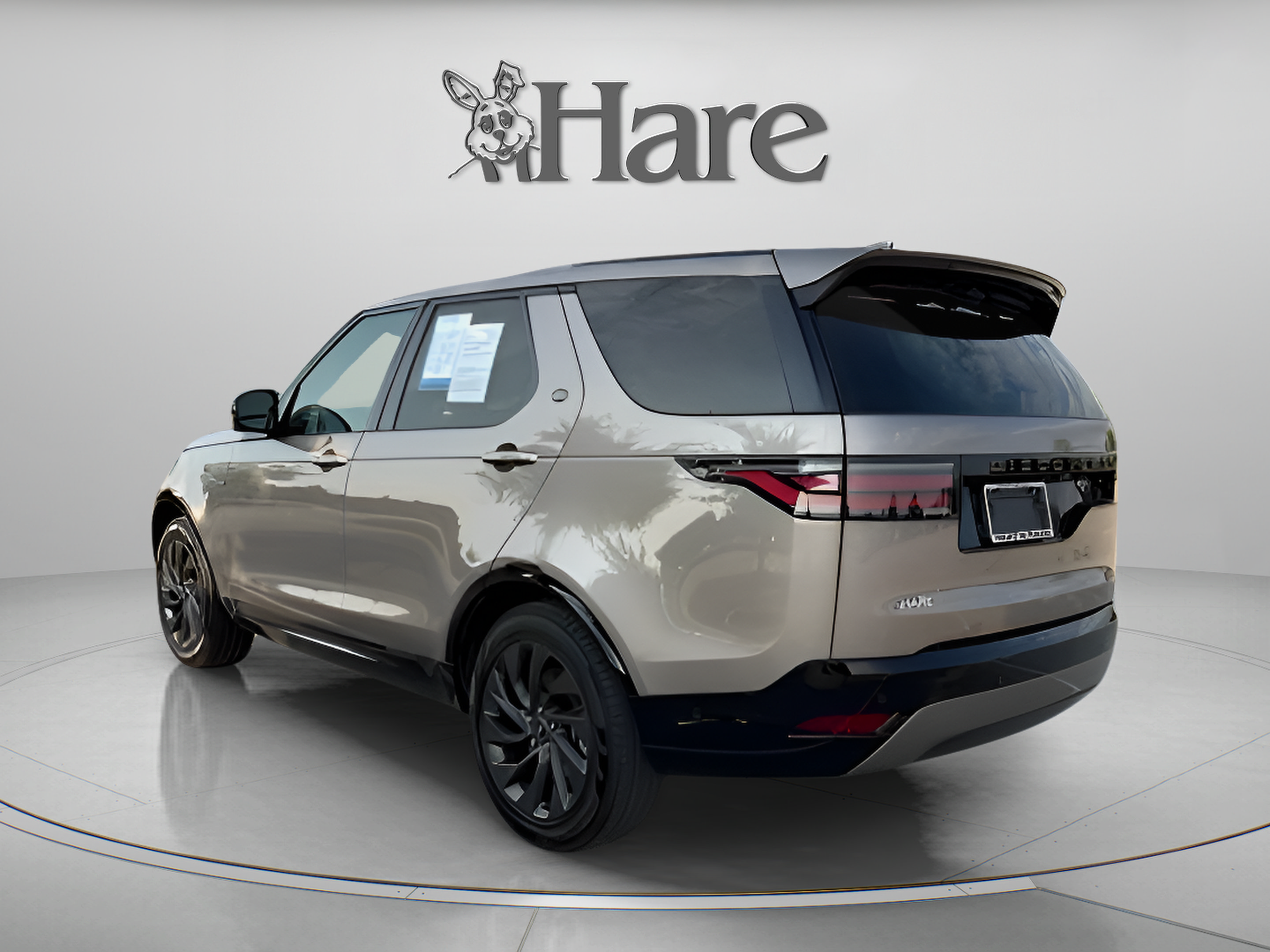 Used 2021 Land Rover Discovery S R-Dynamic AWD/4WD image 2
