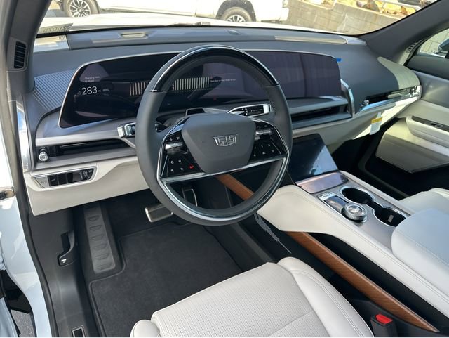 New 2026 Cadillac Vistiq Luxury AWD/4WD image 24