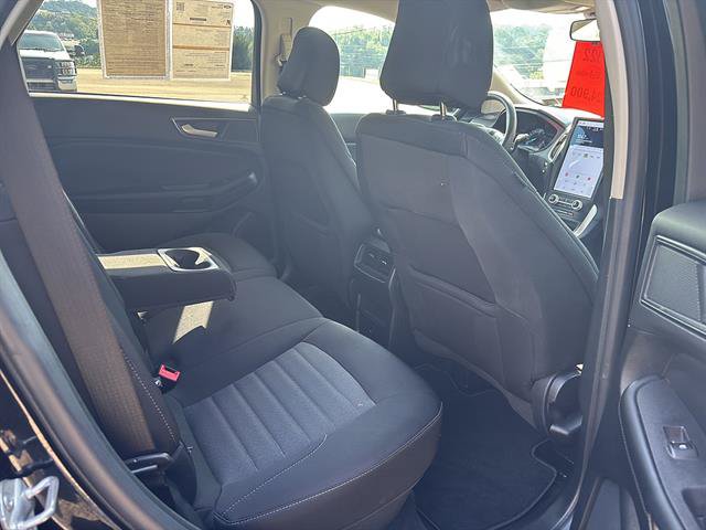 Certified 2022 Ford Edge SE w/ Black Appearance Package AWD/4WD image 19