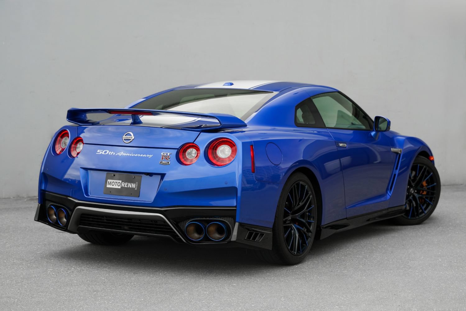 Used 2020 Nissan GT-R Premium AWD/4WD image 3