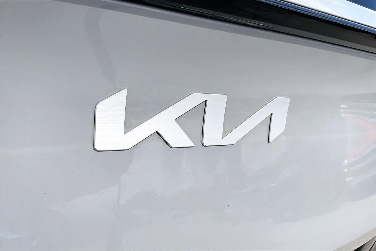 Used 2023 Kia Sportage SX FWD image 60