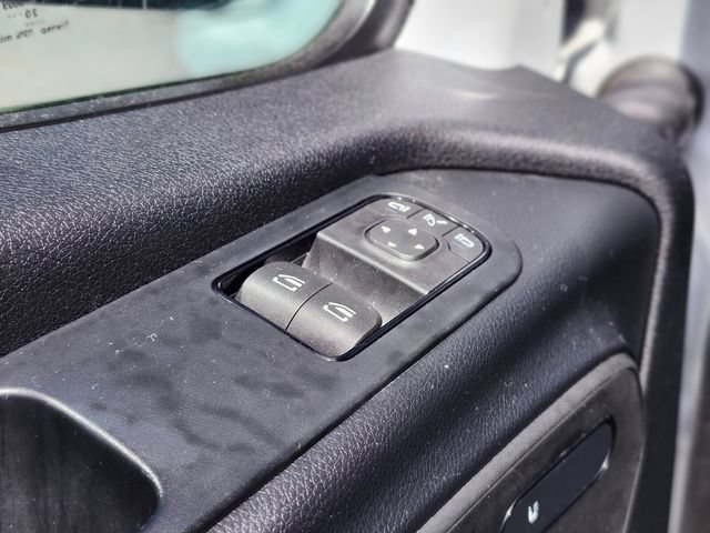 Used 2021 Mercedes-Benz Sprinter 1500 image 12