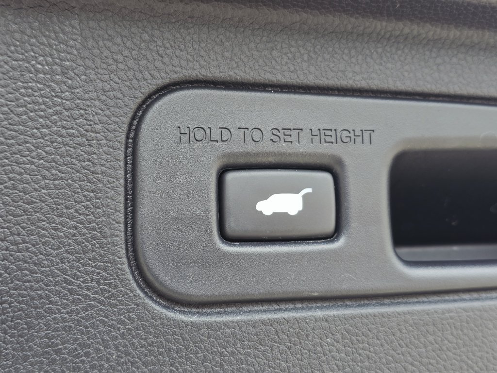 Certified 2024 Honda Pilot Touring image 22