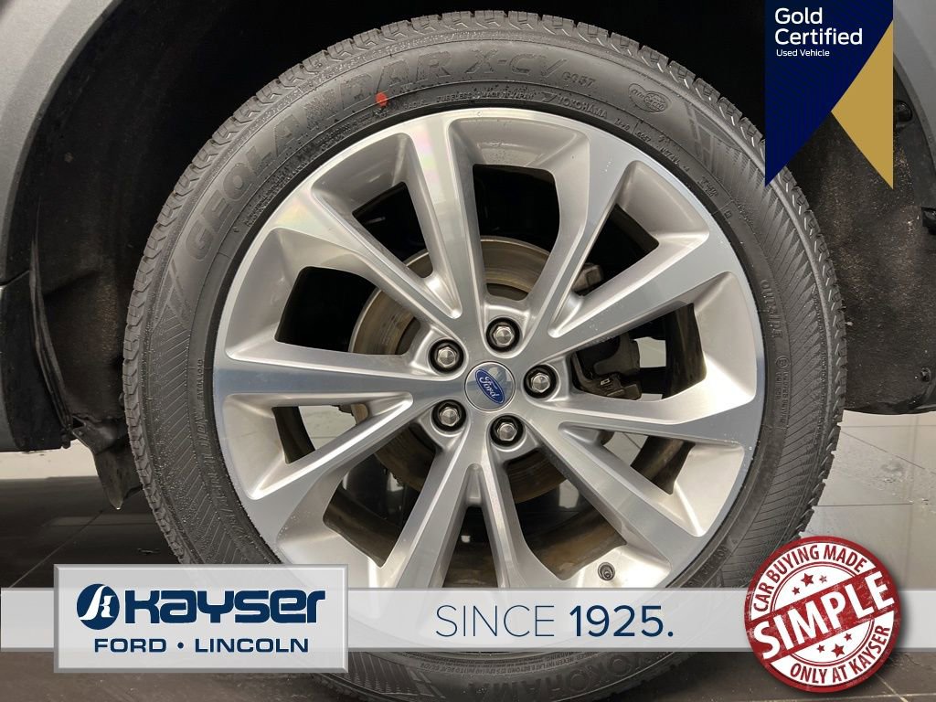 Certified 2022 Ford Explorer Platinum w/ Equipment Group 601A image 7