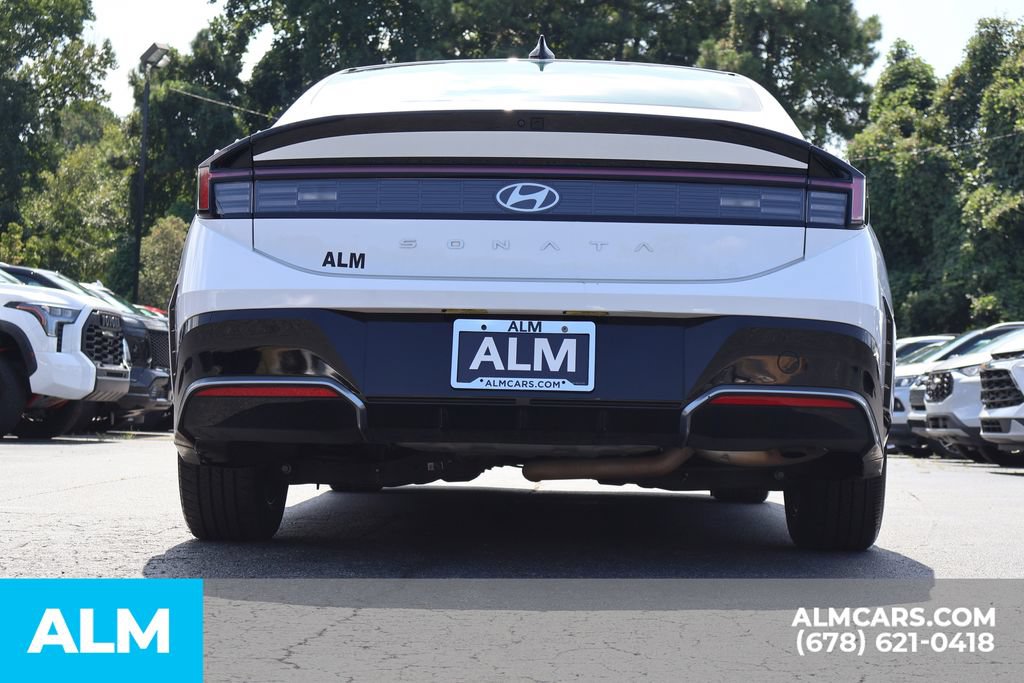 Used 2025 Hyundai Sonata SEL FWD image 6