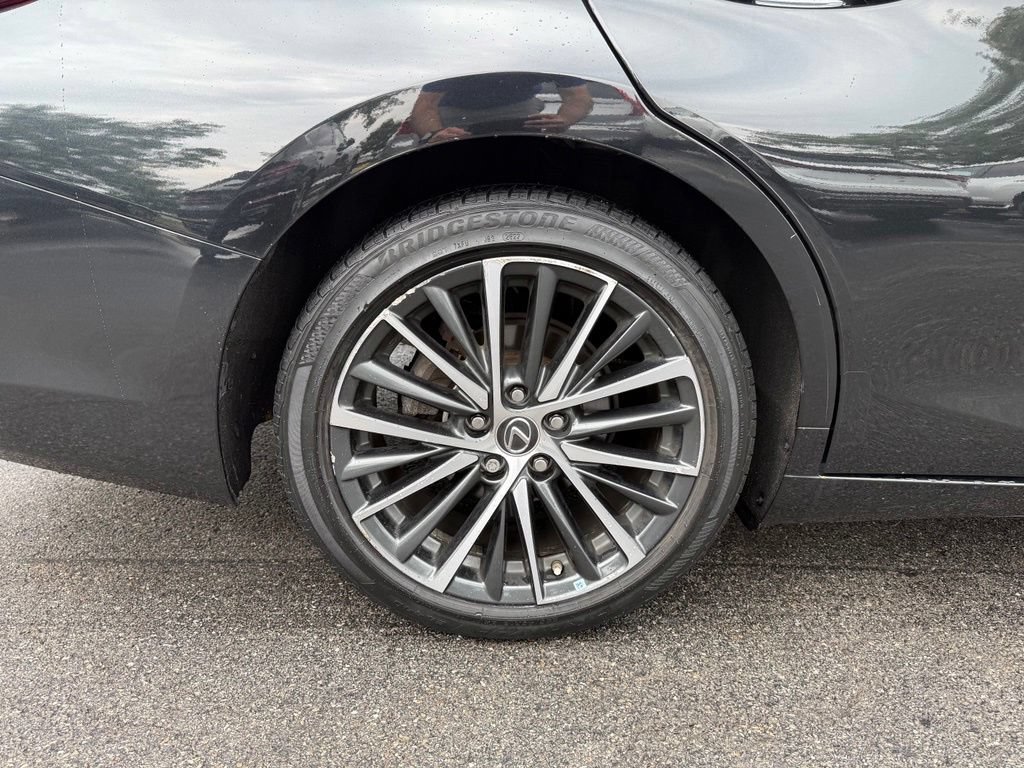 Certified 2023 Lexus ES 300h w/ Premium Package FWD image 27