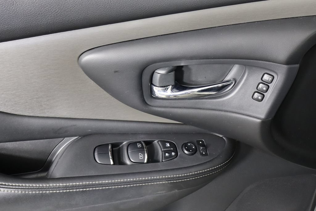 Used 2021 Nissan Murano SL w/ SL Moonroof Package FWD image 20