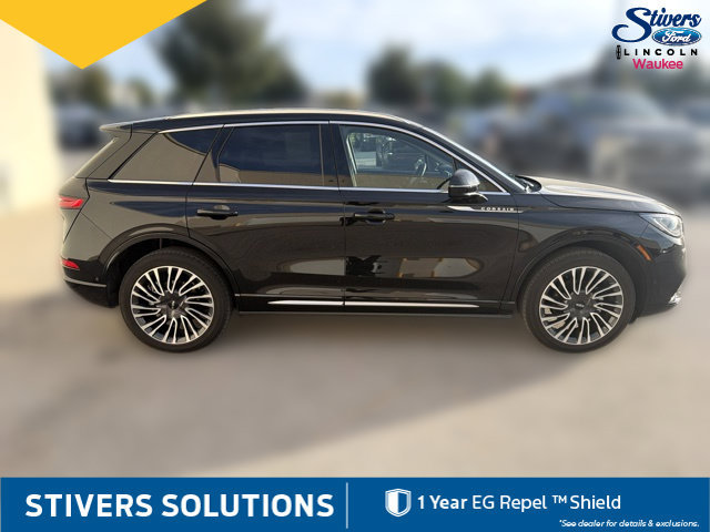Used 2022 Lincoln Corsair Reserve w/ Equipment Group 201A AWD/4WD image 5