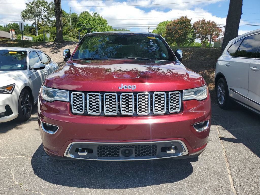 Used 2017 Jeep Grand Cherokee Overland w/ Jeep Active Safety Group AWD/4WD image 2