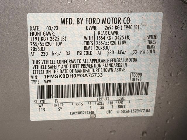 Used 2023 Ford Explorer XLT w/ Equipment Group 202A AWD/4WD image 34
