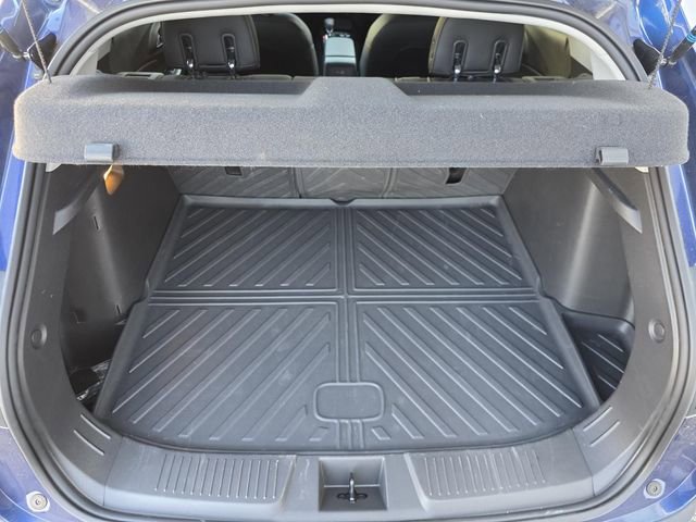 Used 2024 Chevrolet Trax LT image 8