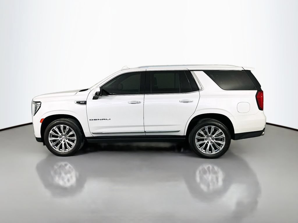 Used 2023 GMC Yukon Denali w/ LPO, Floor Liner Package AWD/4WD image 4