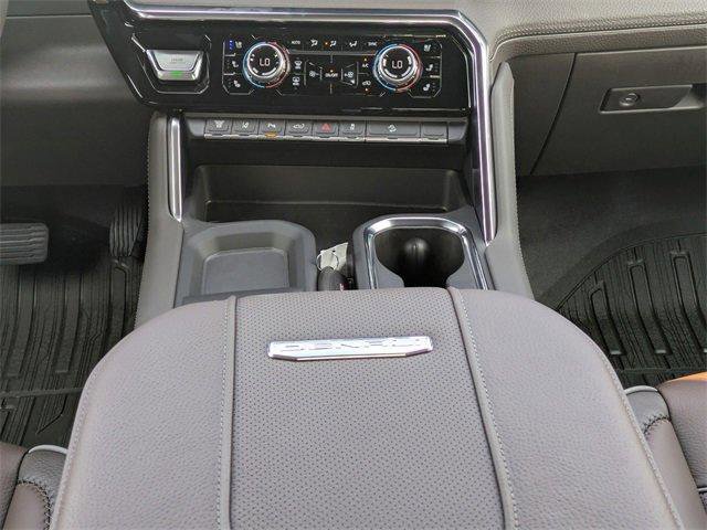 New 2026 GMC Sierra 2500 Denali w/ Denali Reserve Package image 23