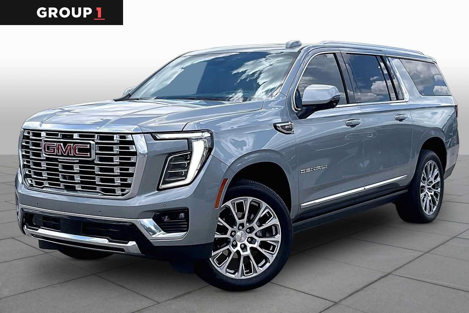 Used 2025 GMC Yukon XL Denali w/ Denali Reserve Package RWD image 1