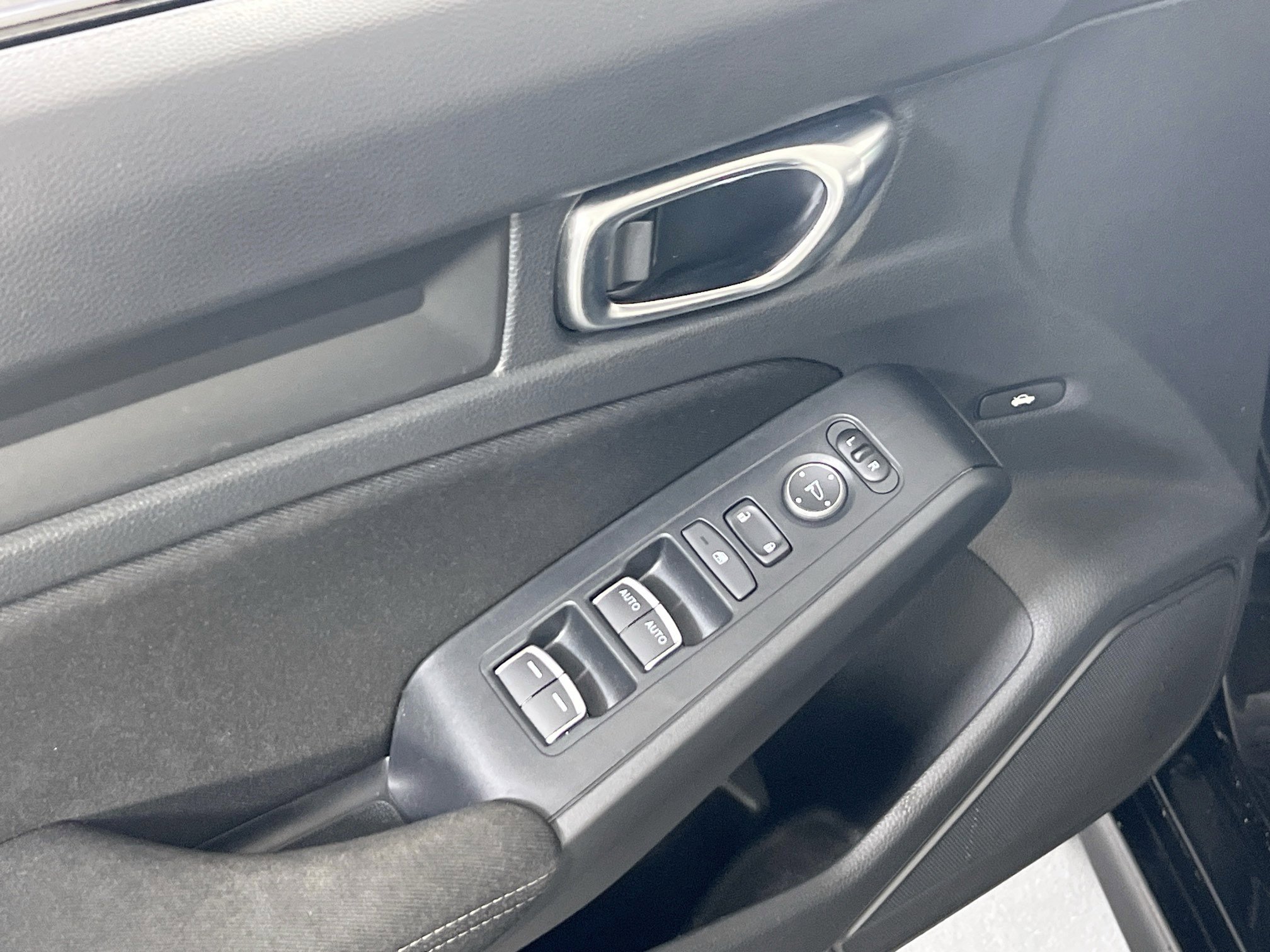 Used 2022 Honda Civic Sport image 17