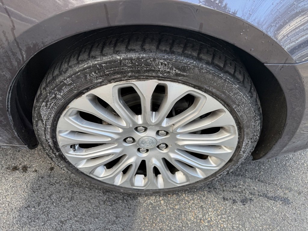 Used 2014 Buick LaCrosse Premium w/ Ultra Luxury Package image 10