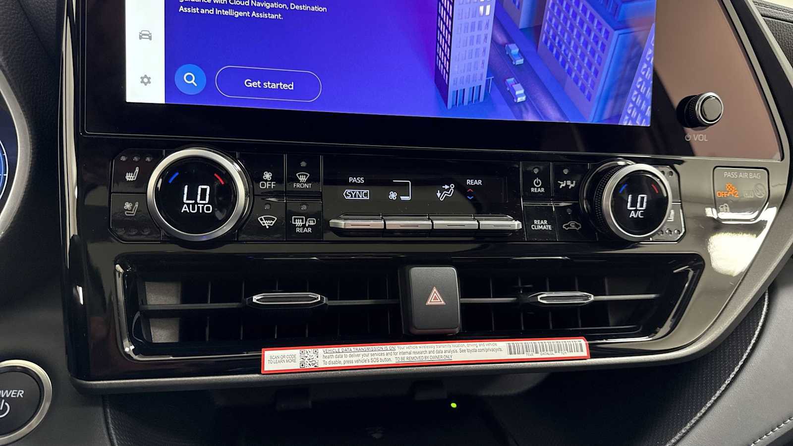 New 2025 Toyota Highlander Limited image 21