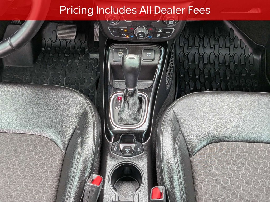 Used 2019 Jeep Compass Latitude FWD image 19