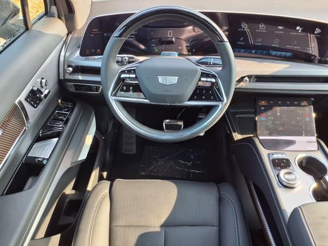 New 2026 Cadillac Vistiq Sport image 16