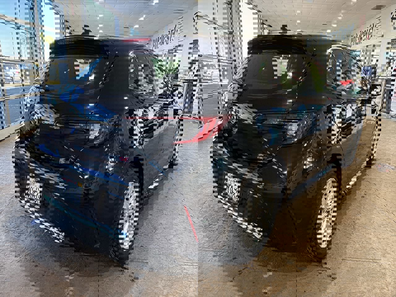 Certified 2023 Toyota Corolla SE image 2