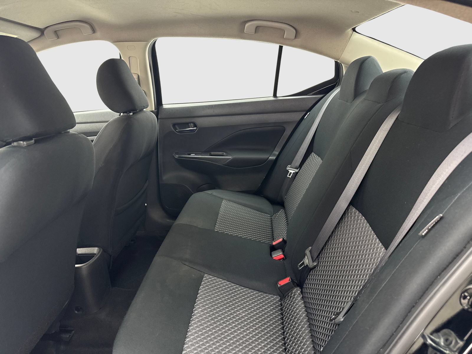 Used 2024 Nissan Versa S w/ Trunk Package FWD image 36