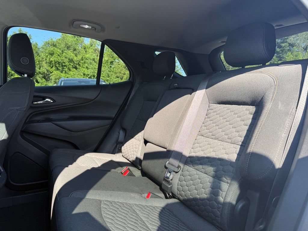 Used 2018 Chevrolet Equinox LT AWD/4WD image 11