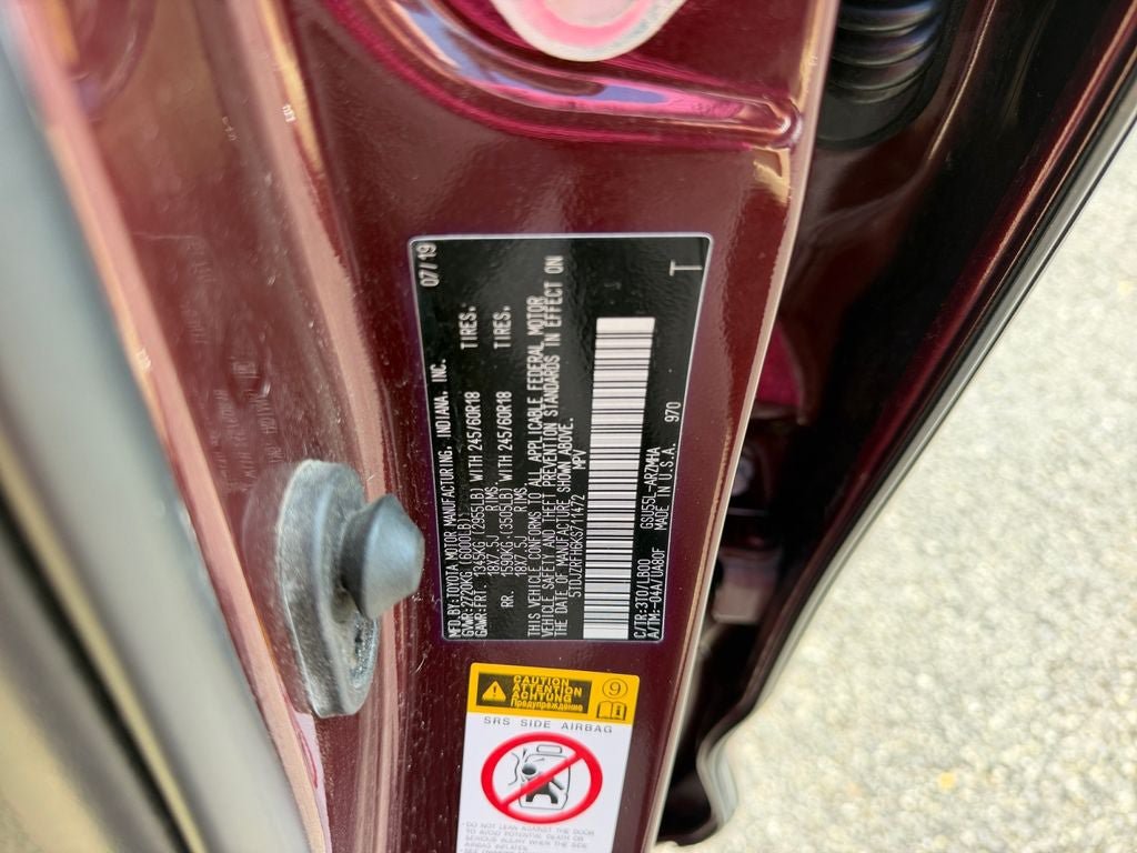 Certified 2019 Toyota Highlander XLE AWD/4WD image 32