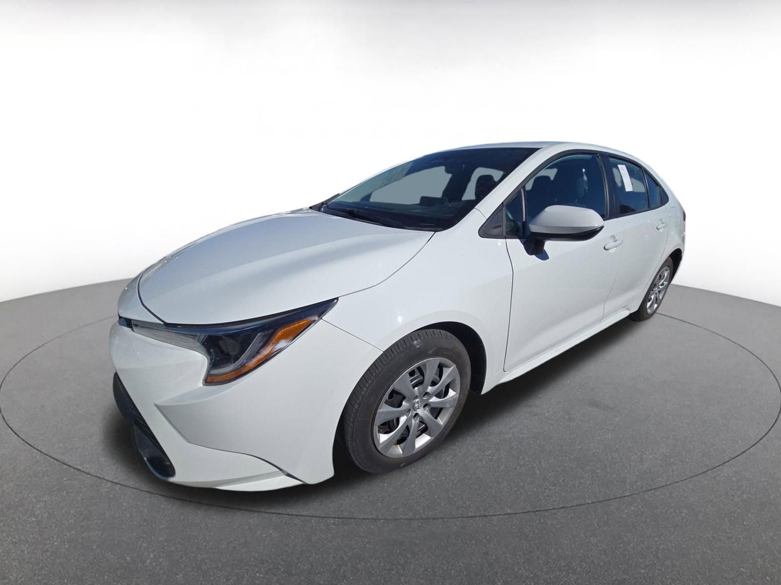 Used 2024 Toyota Corolla LE image 5