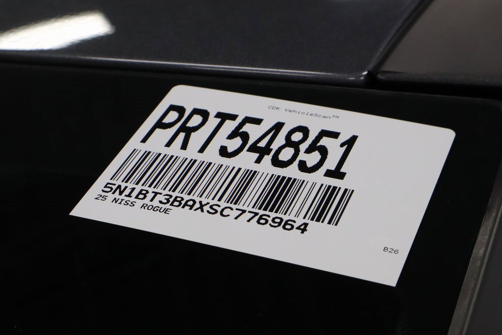 Certified 2025 Nissan Rogue SV image 33