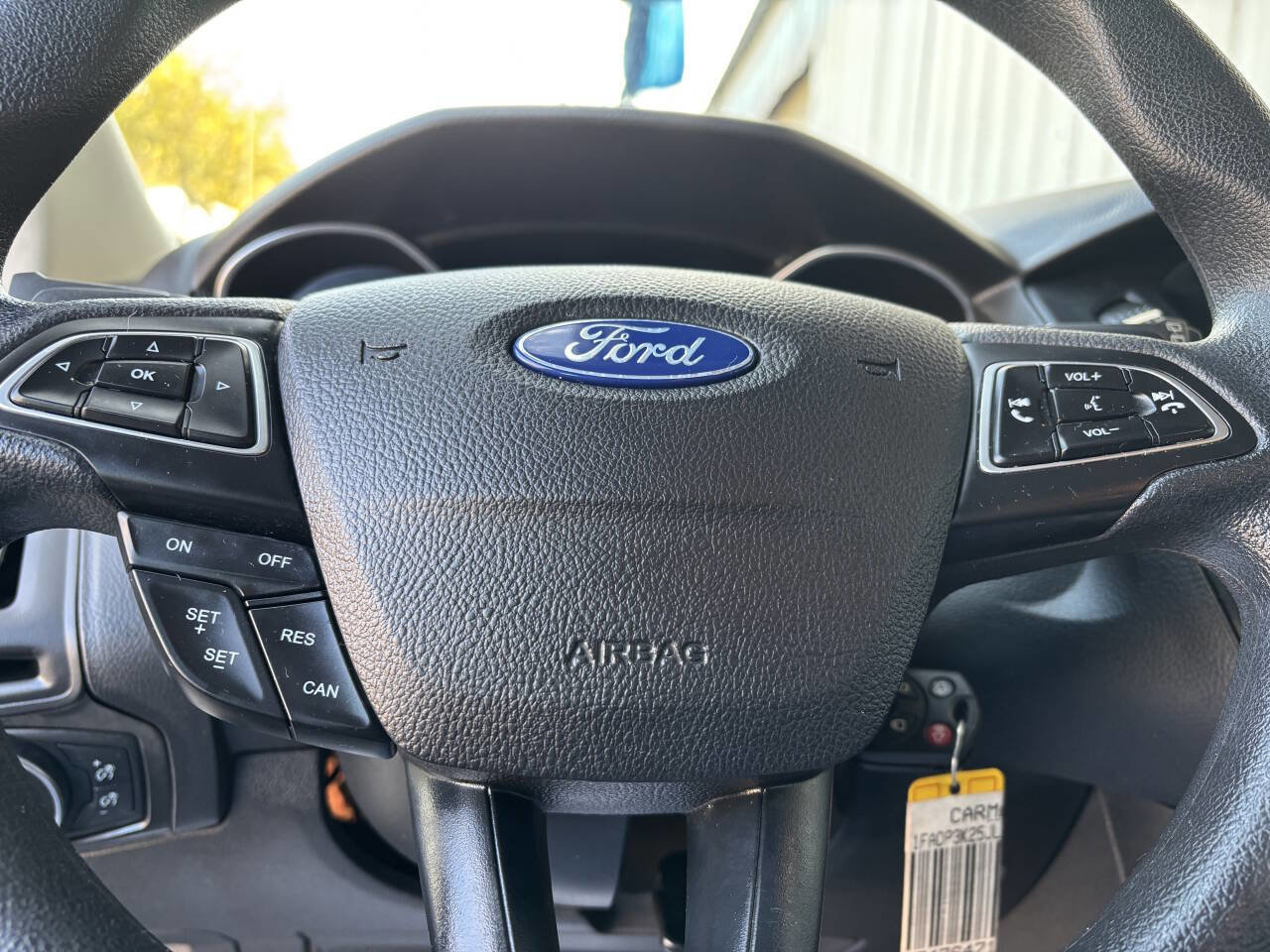 Used 2018 Ford Focus SE image 28