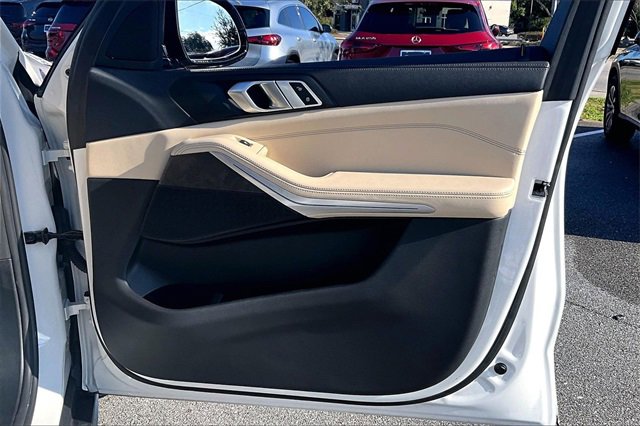 Used 2022 BMW X5 sDrive40i w/ Premium Package image 29